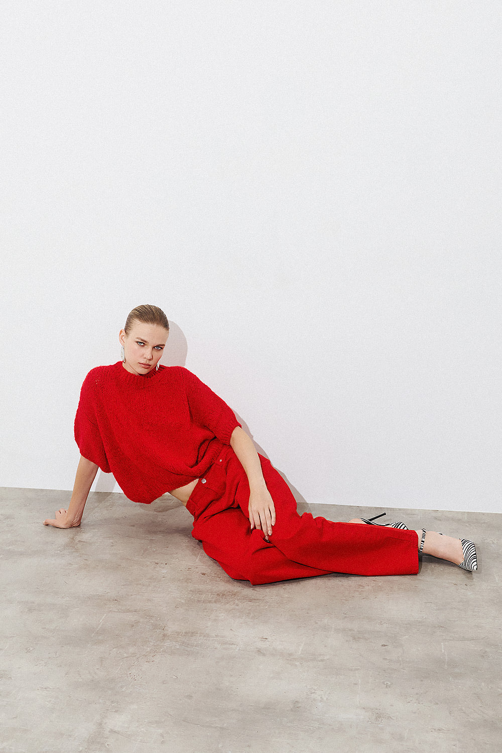 Short Sleeve Pullover - Red
