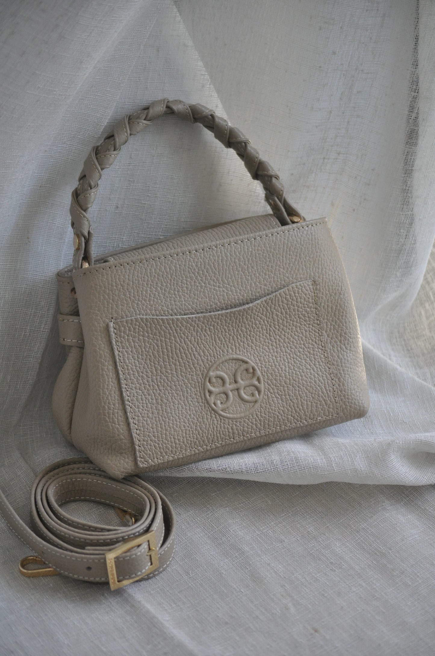 Emily 20 Leather Bag - Taupe