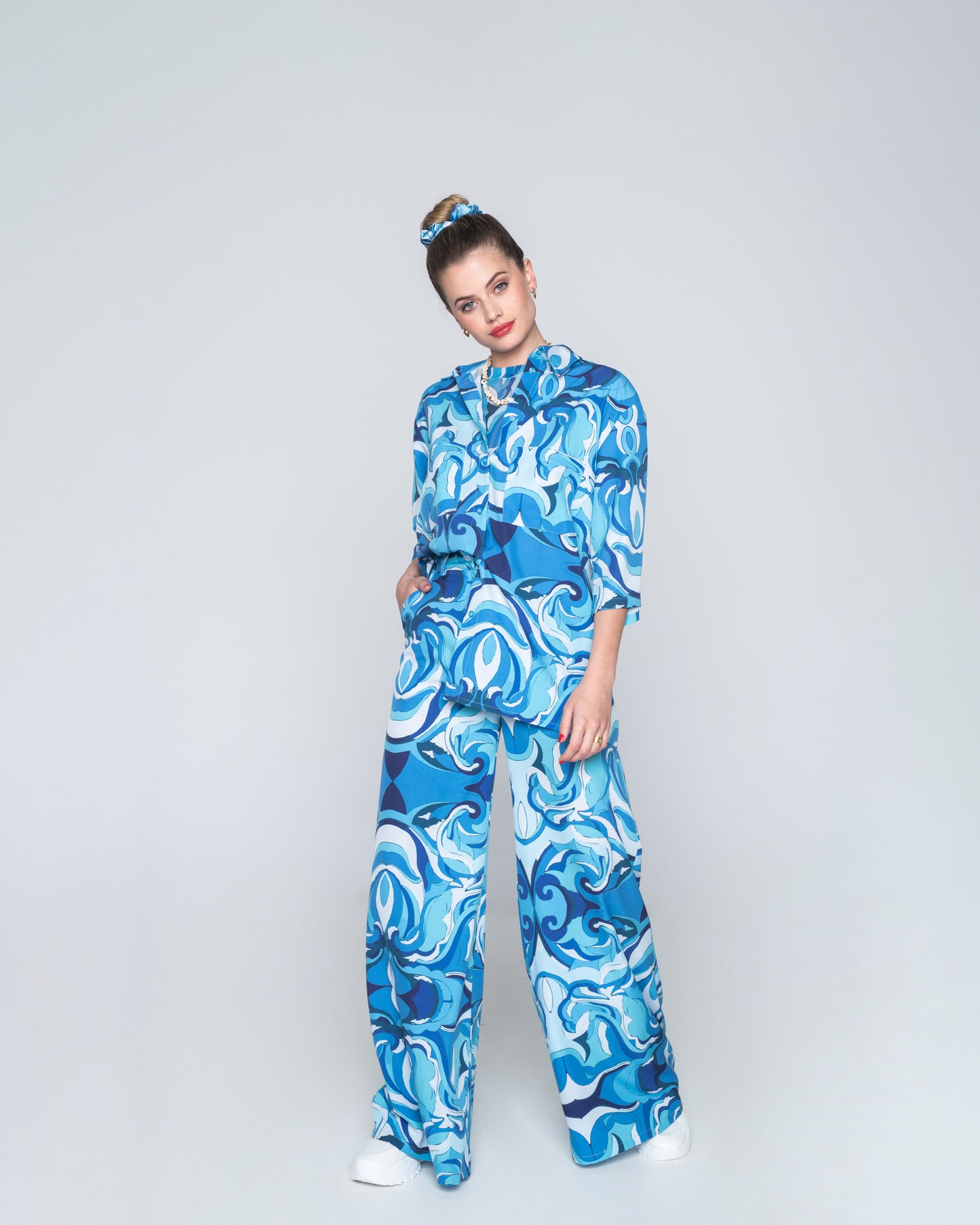 Bluebell Unisex Shirt