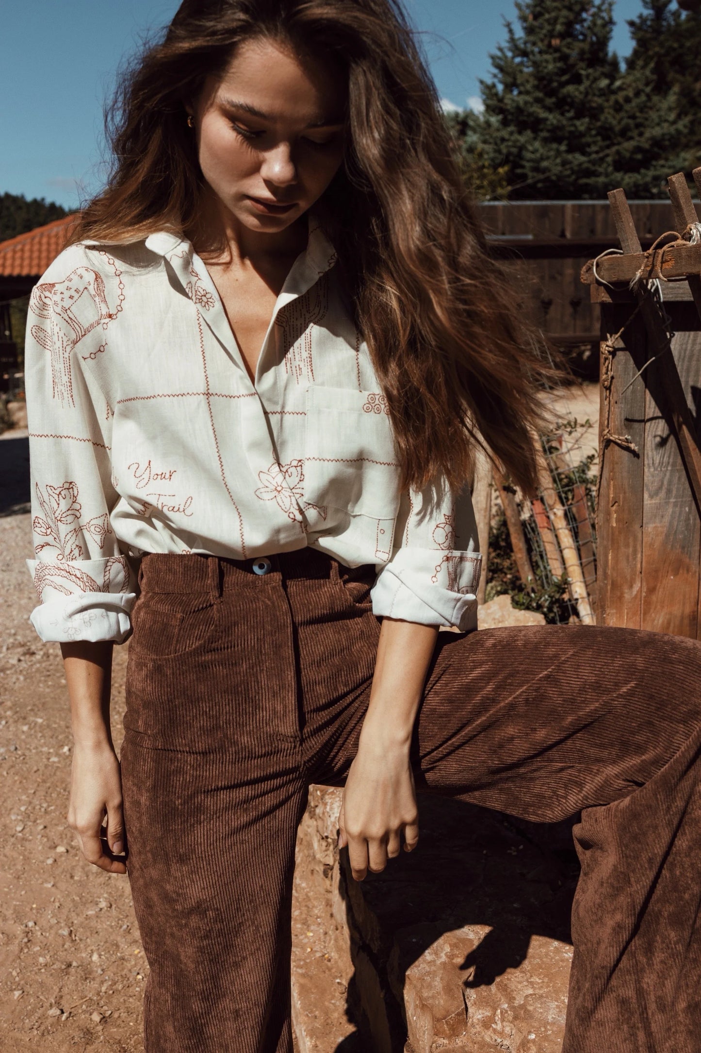 Saloon Unisex Shirt - Red