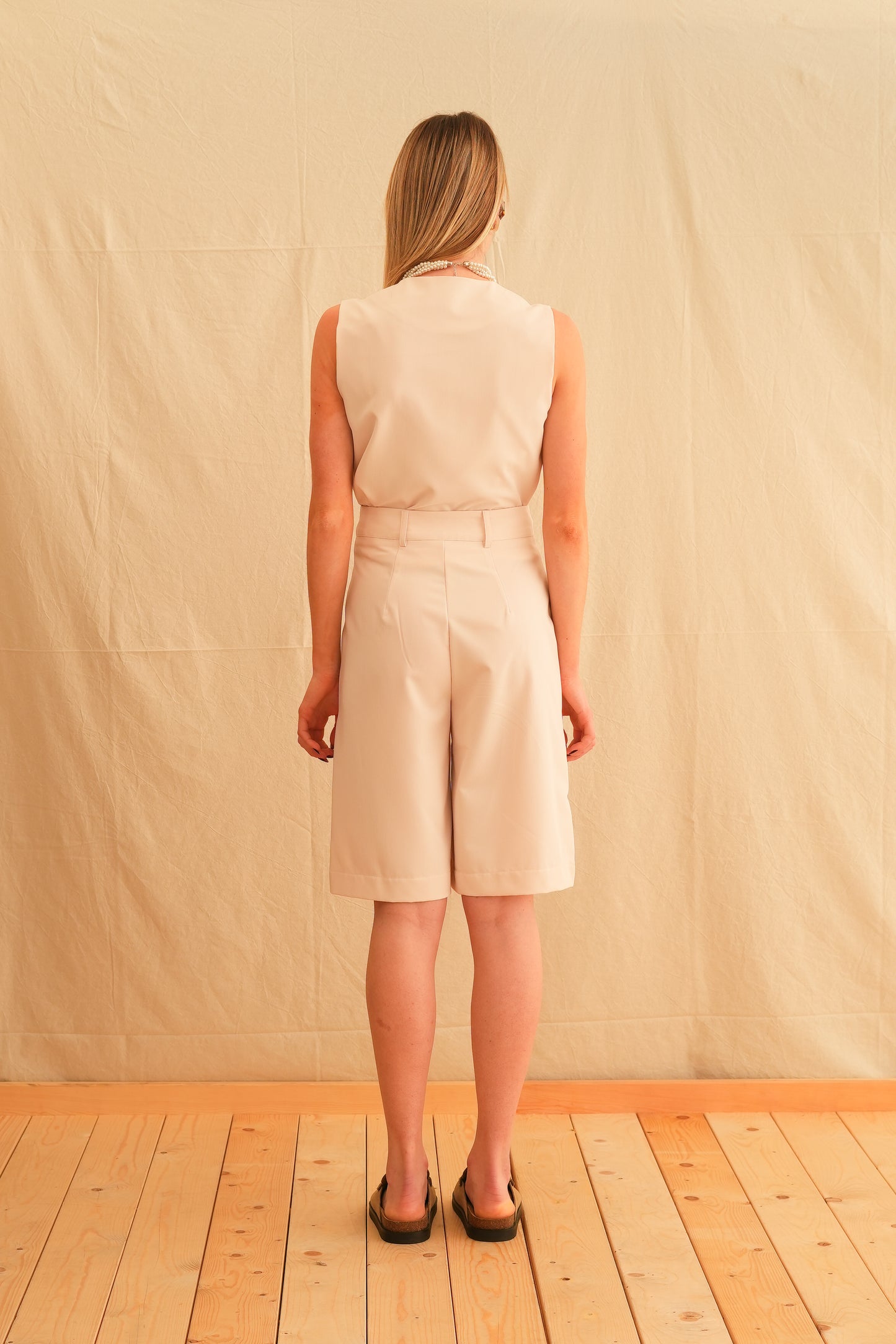 Vanilla Vest