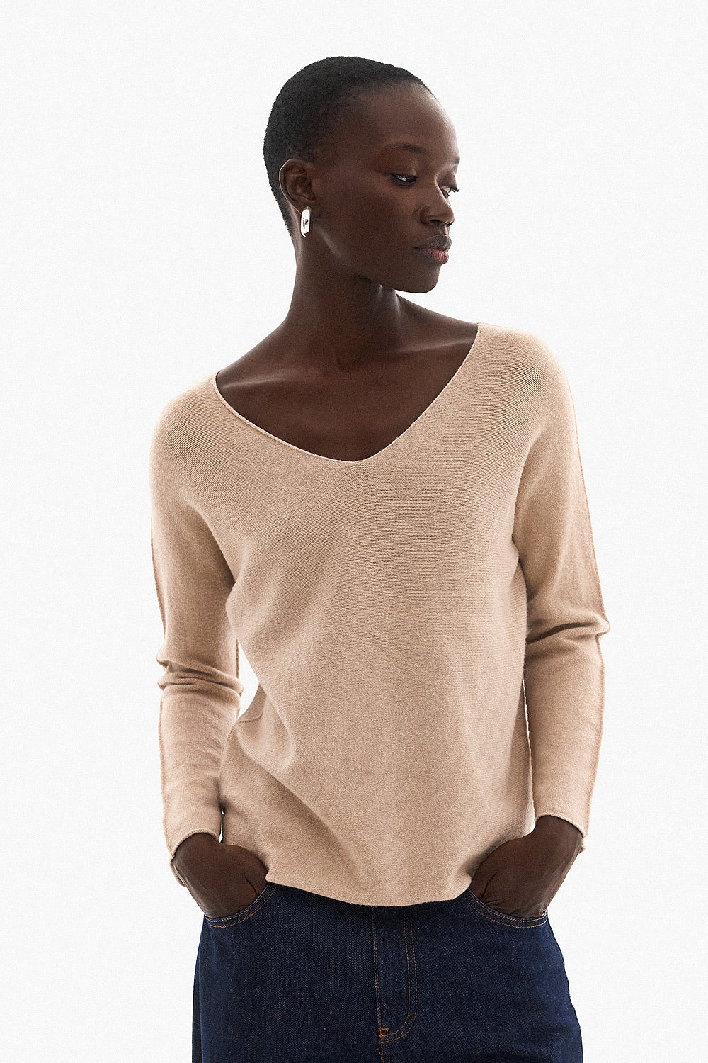 Soft Knitwear V-Neck | Beige