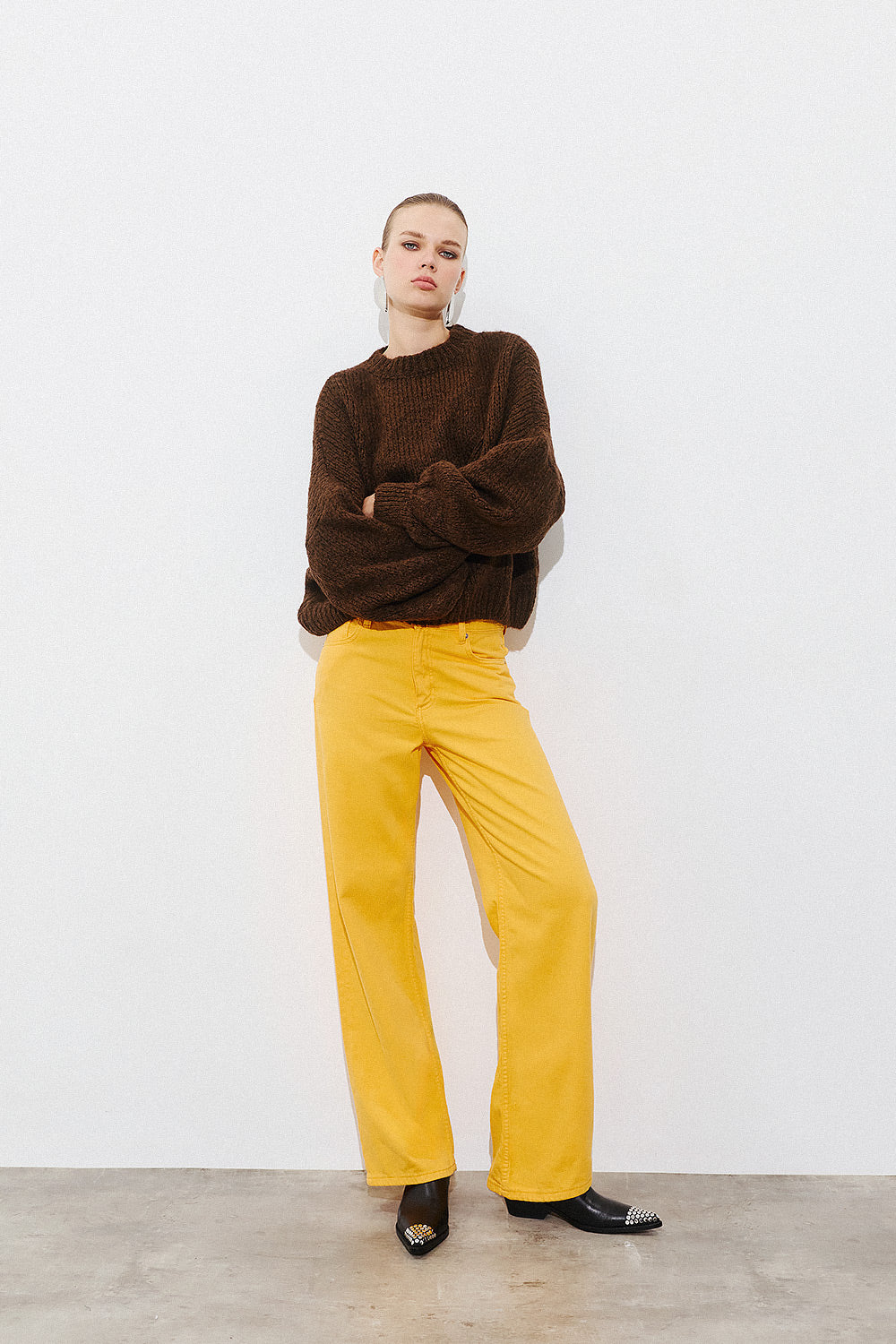Long Sleeve Pullover - Brown