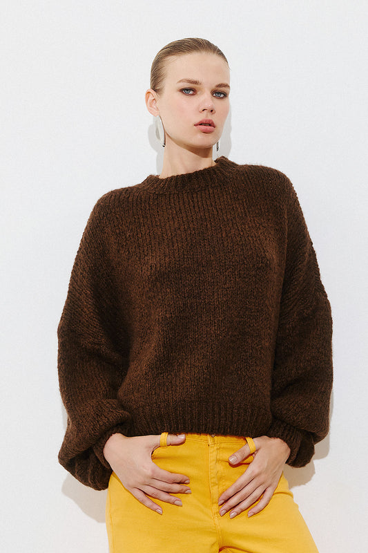 Long Sleeve Pullover - Brown