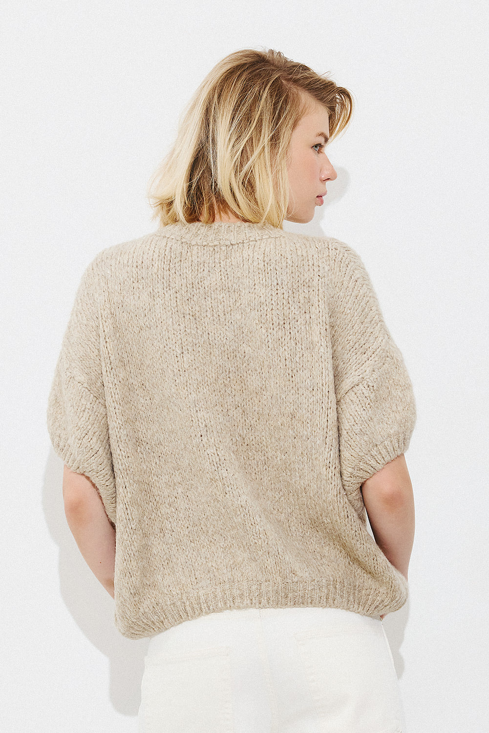 Short Sleeve Pullover - Beige