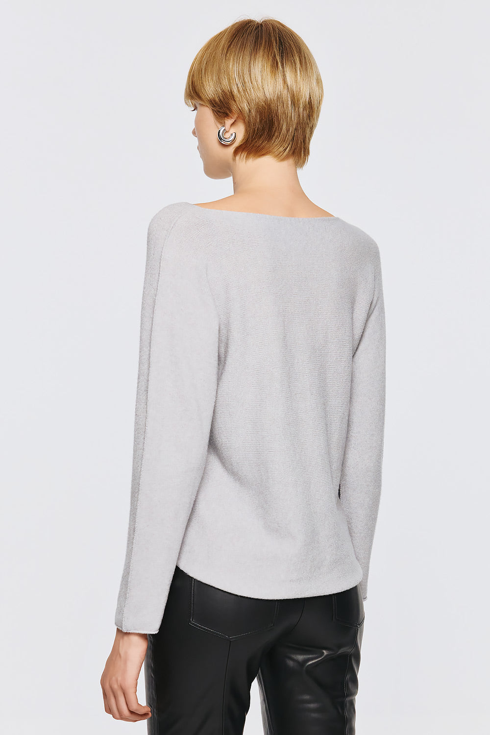 Soft Knitwear O-Neck | Grey