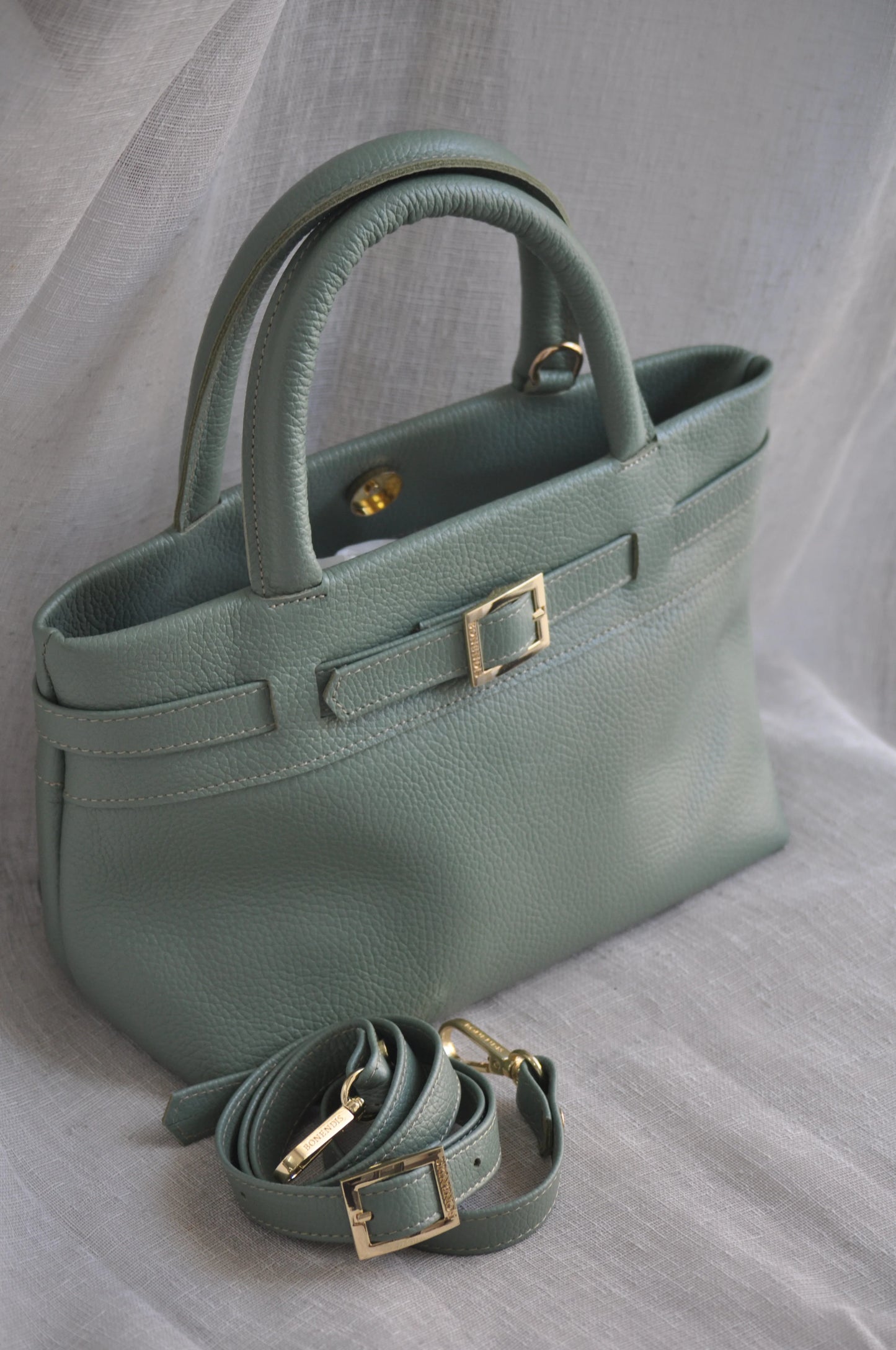 Emily Medium Leather Handbag - Mint