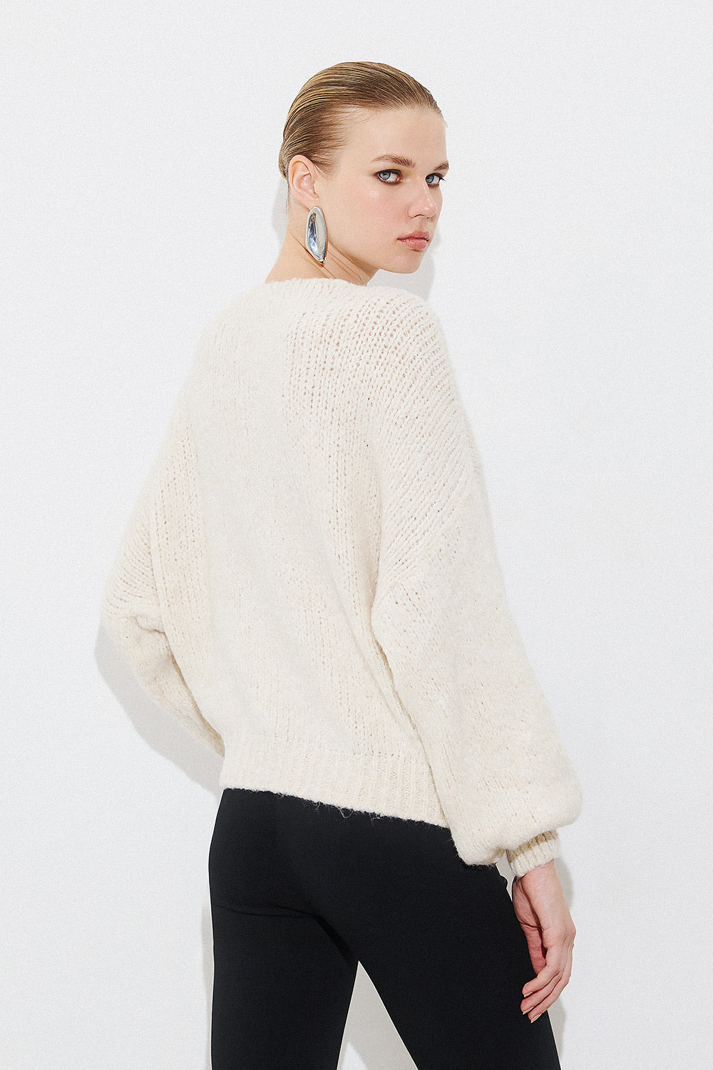 Knot Pullover - Creme