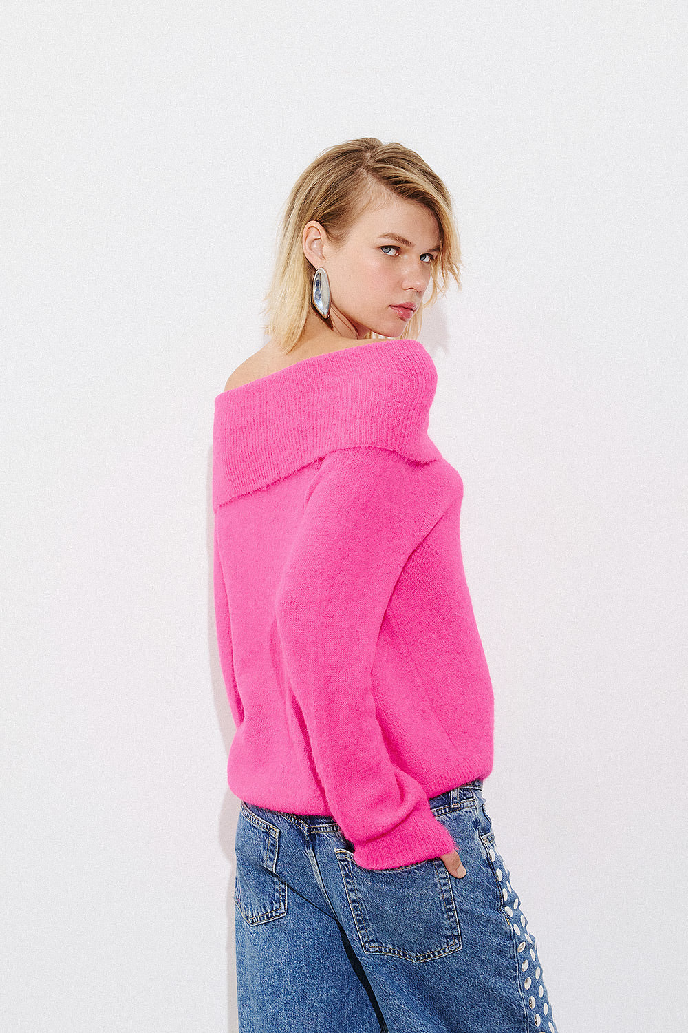 Alpaca Off Shoulder Pullover - Fuchsia