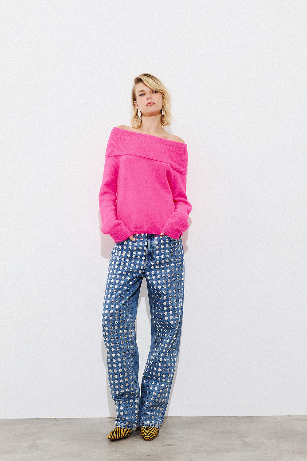 Alpaca Off Shoulder Pullover - Fuchsia