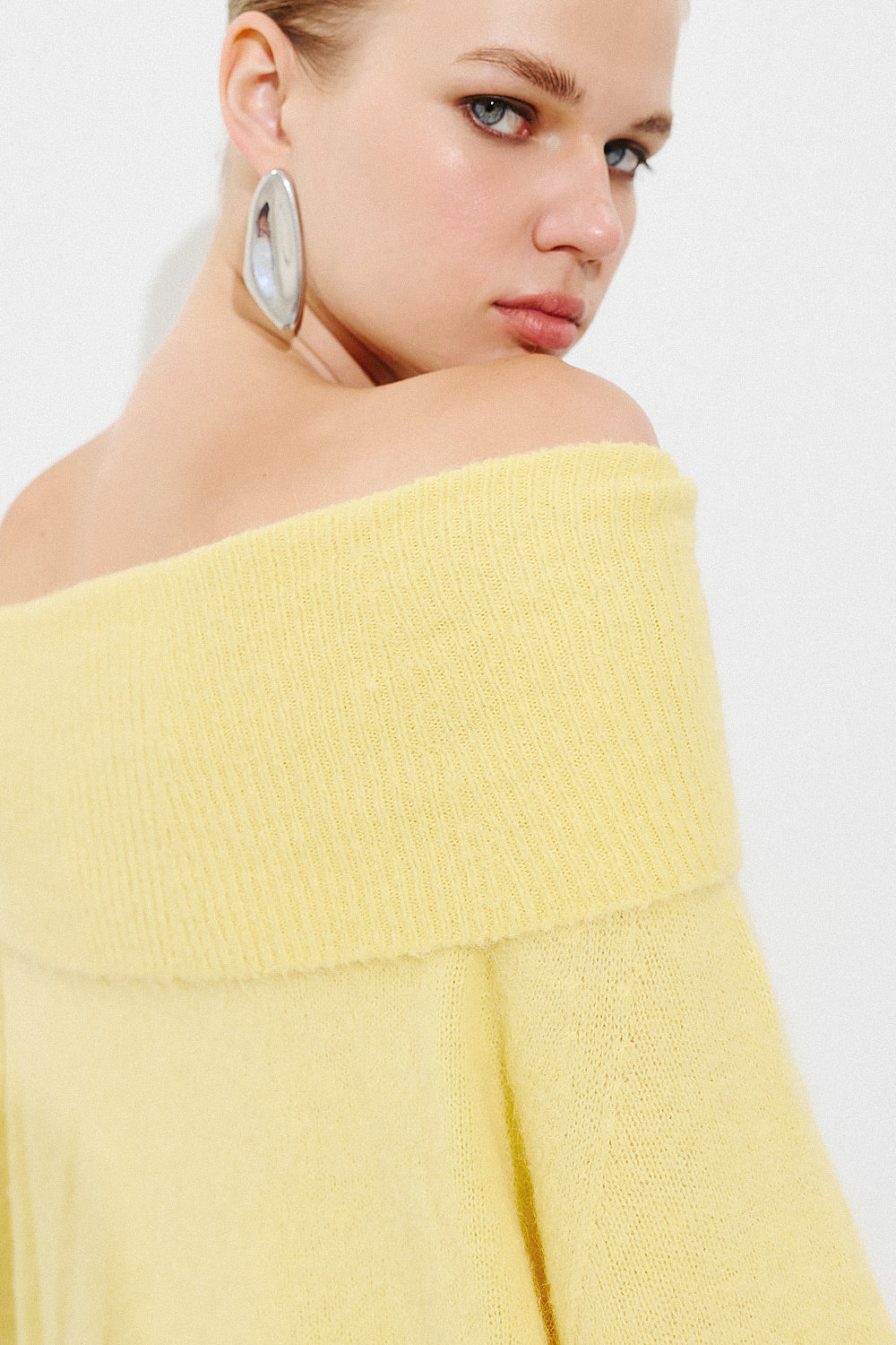 Alpaca Off Shoulder Pullover - Yellow