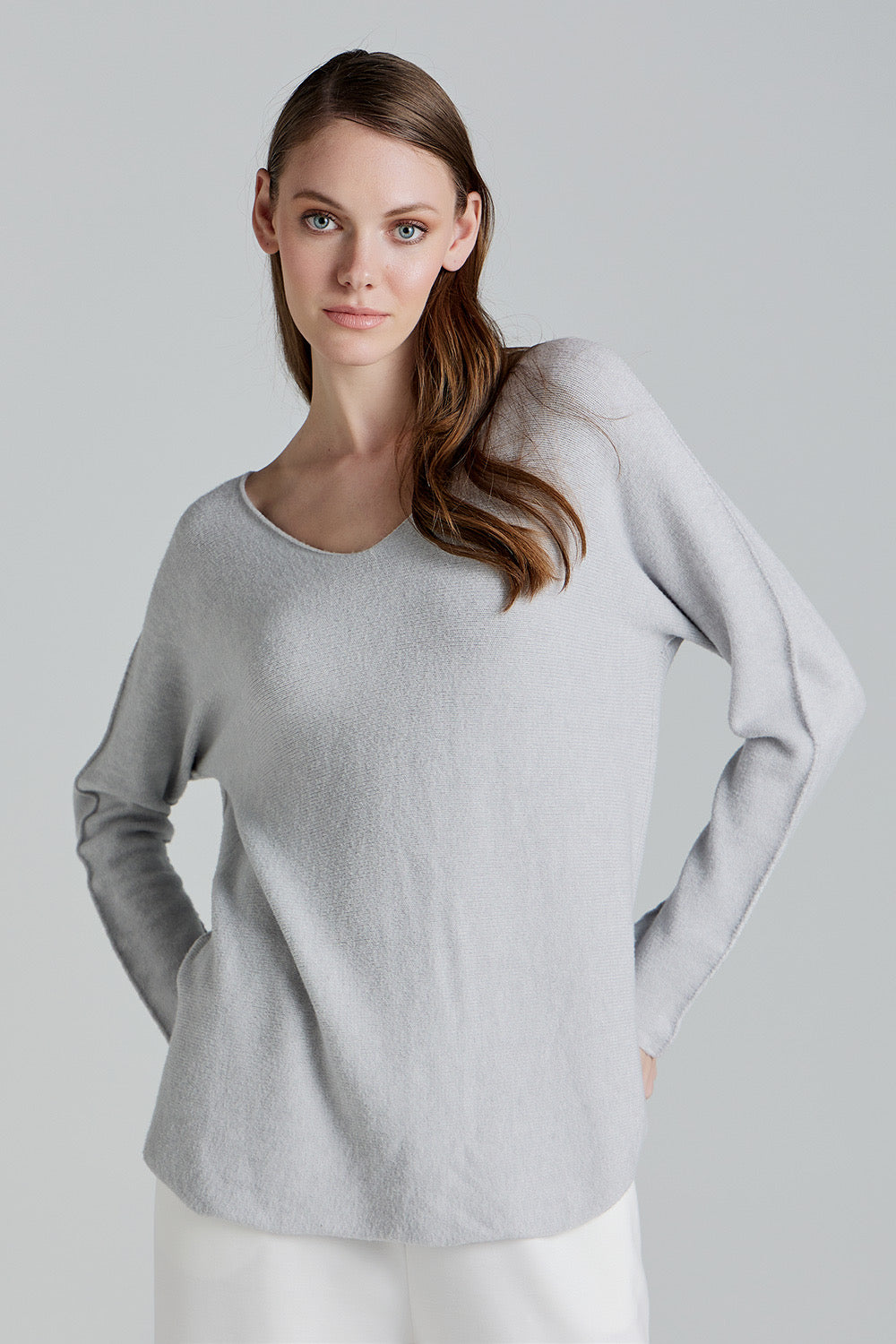 Soft Knitwear V-Neck | Grey