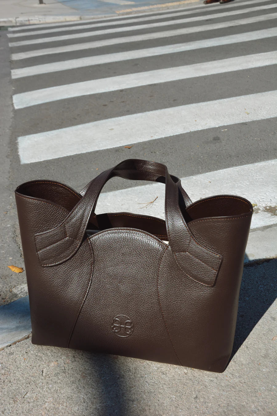 Tulip Tote Bag - Dark Brown