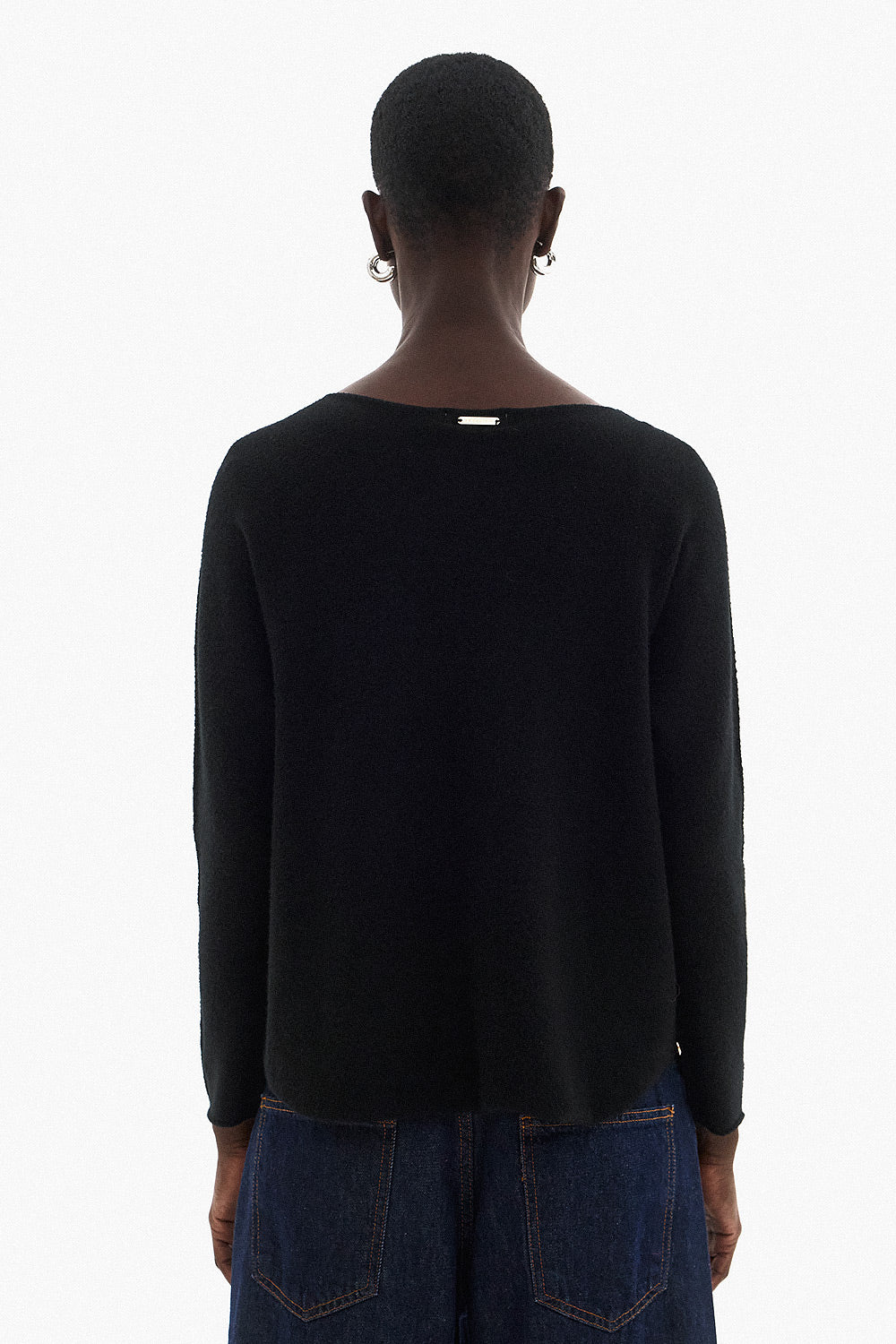 Soft Knitwear O-Neck | Black