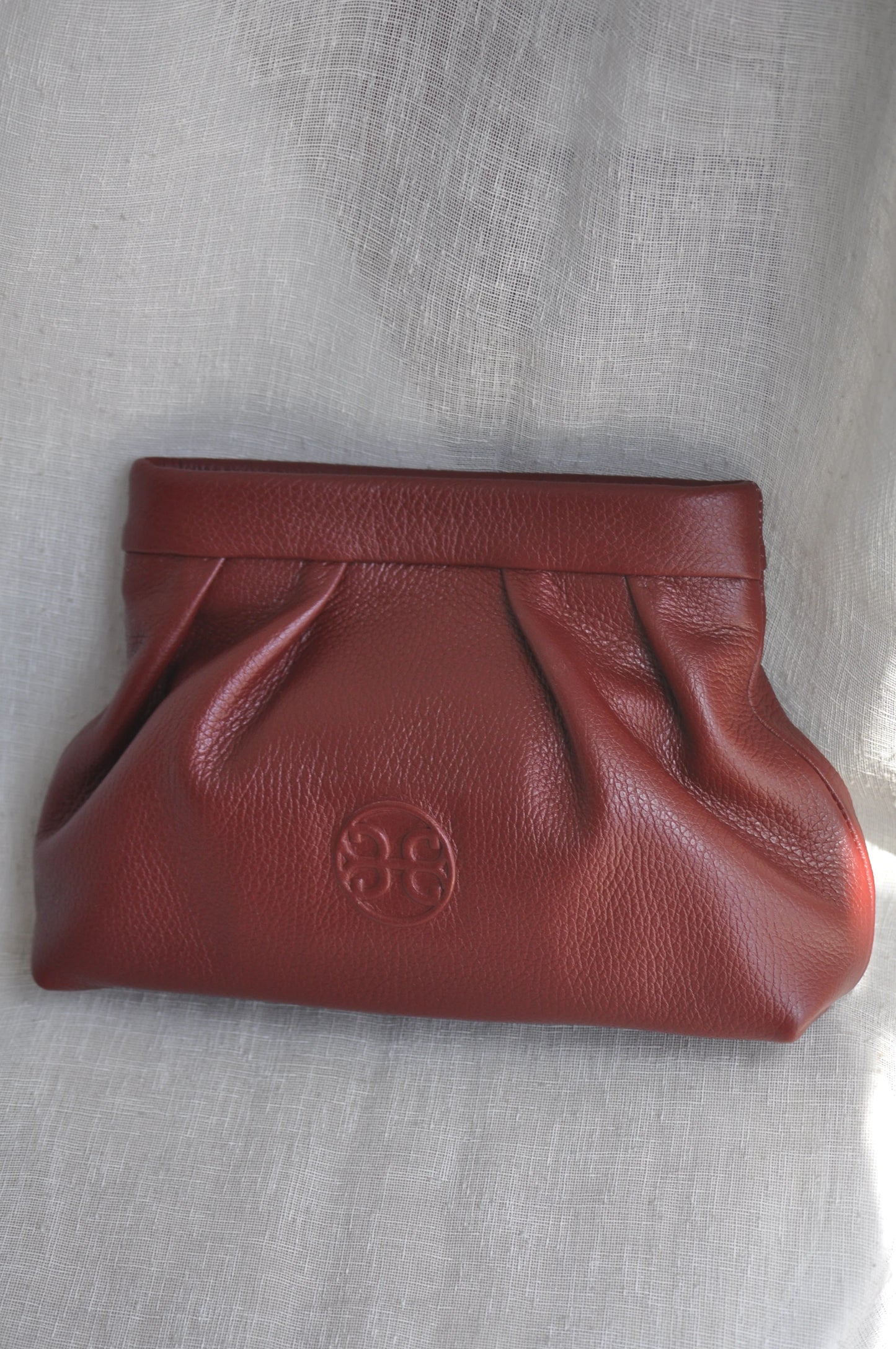 Kiss Leather Pouch - Cherry Red