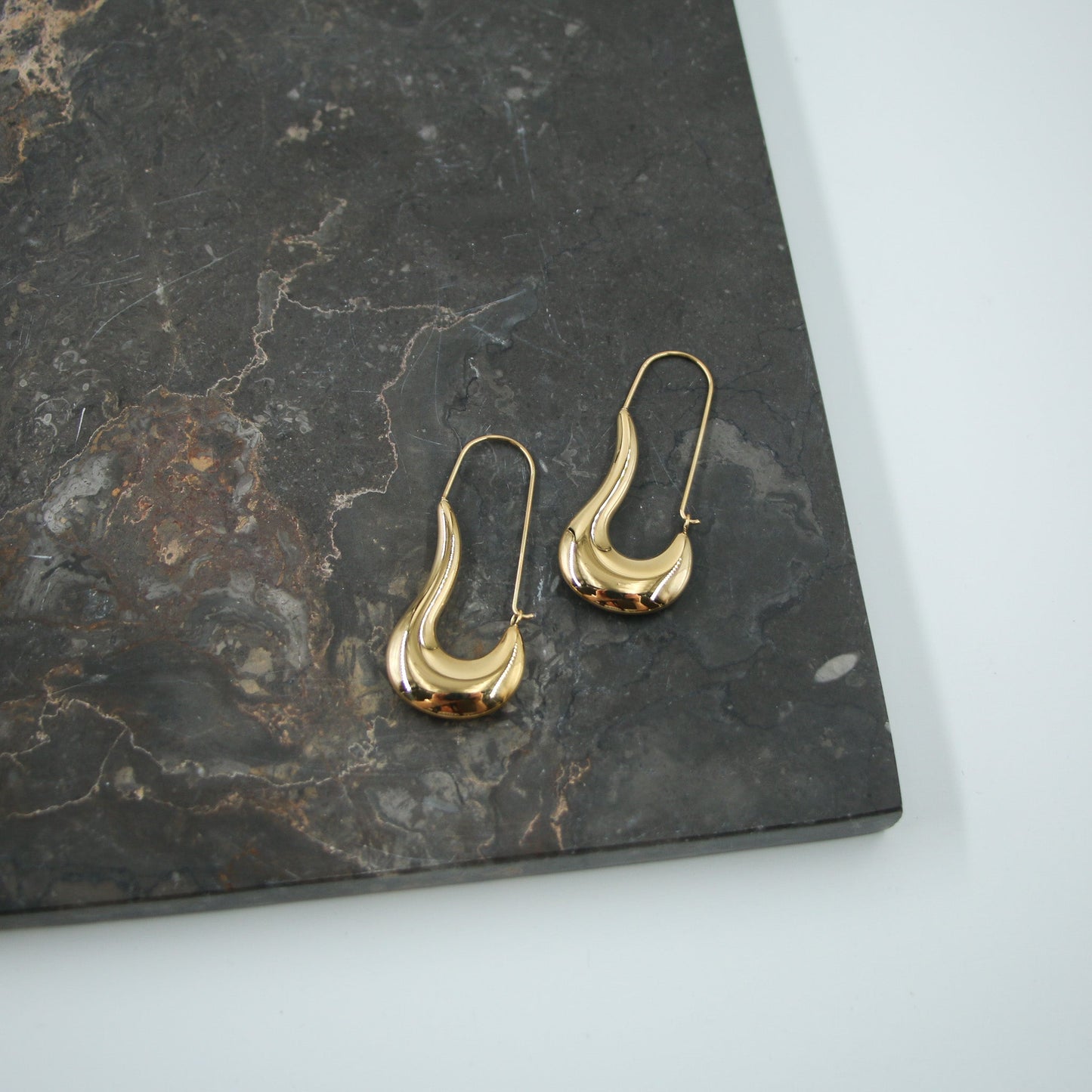 Cloda Earrings