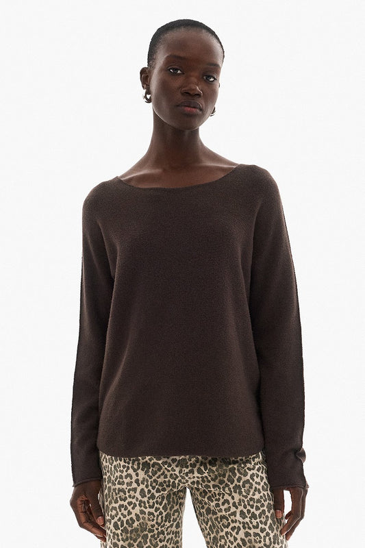 Soft Knitwear O-Neck | Brown