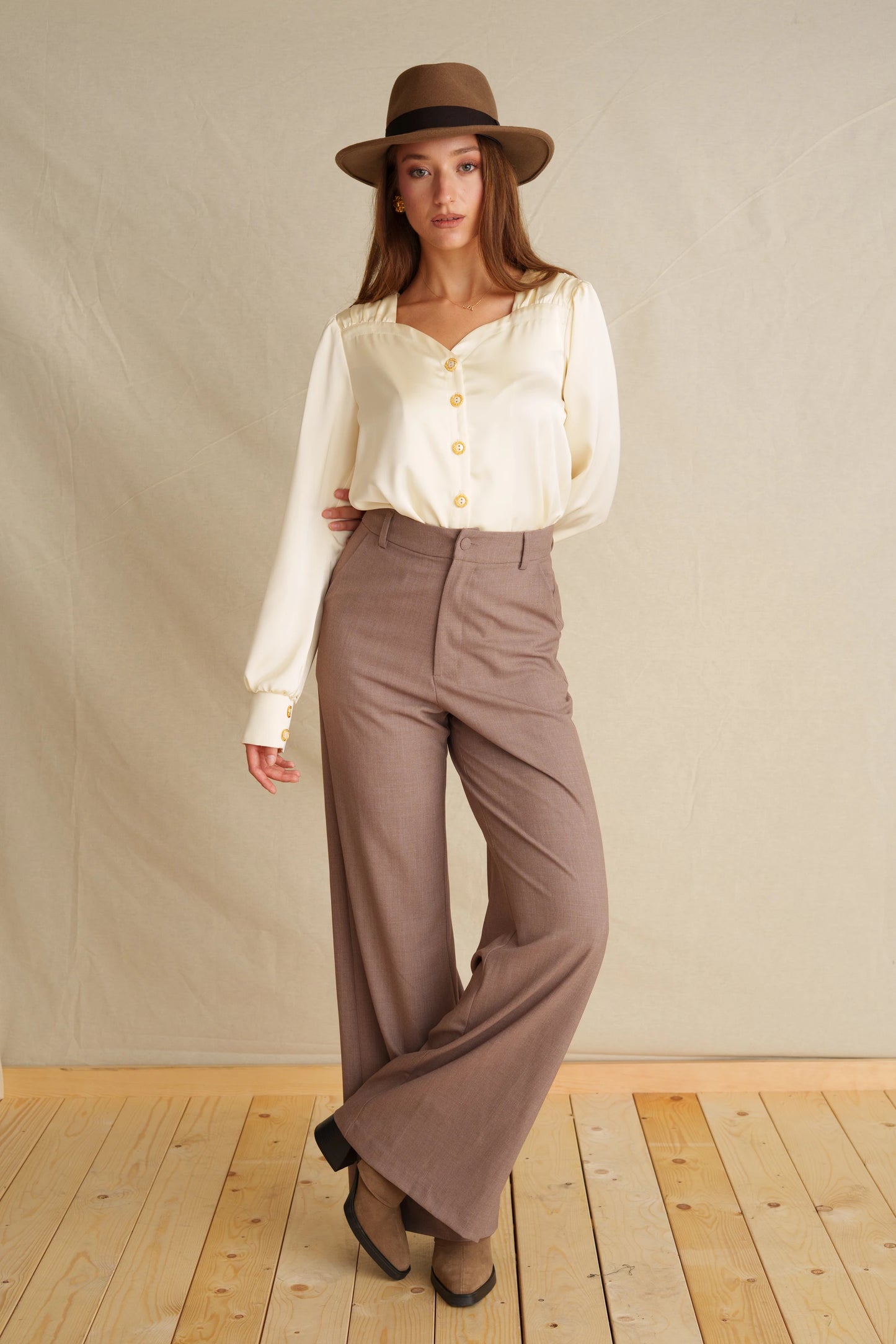 Her Closet Classic Pants