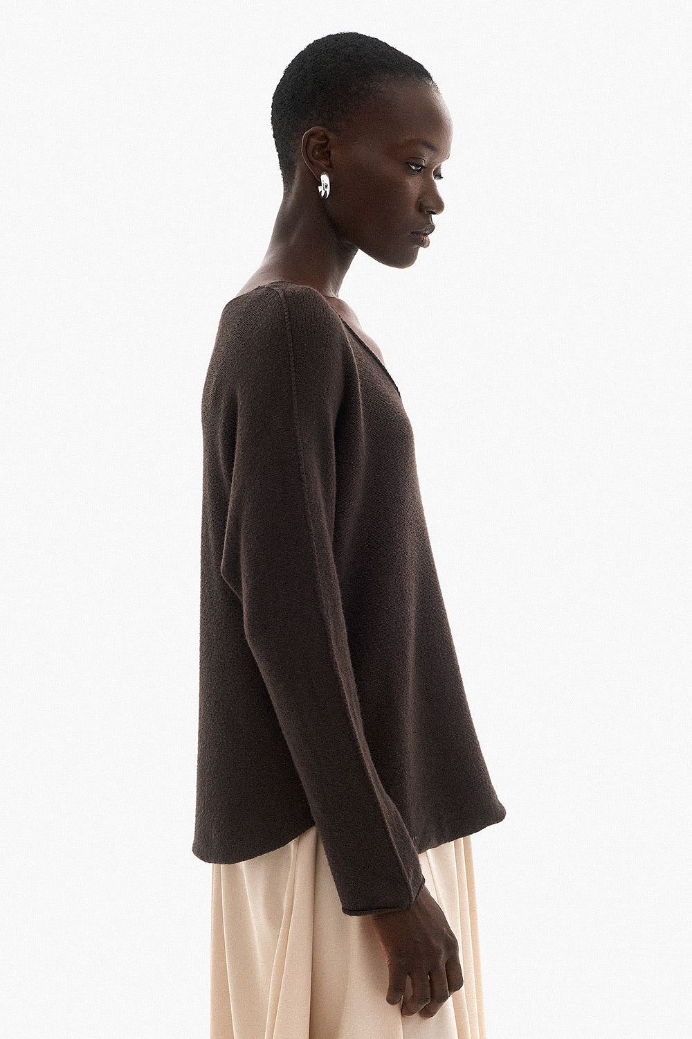 Soft Knitwear V-Neck | Brown