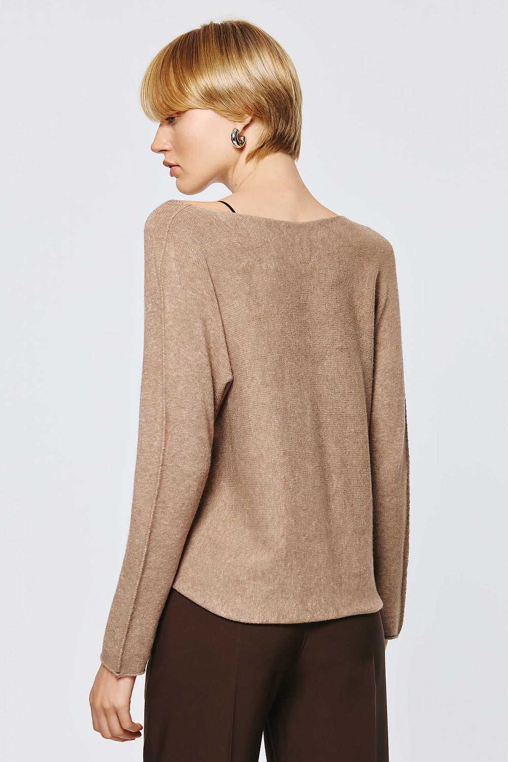Soft Knitwear V-Neck | Beige
