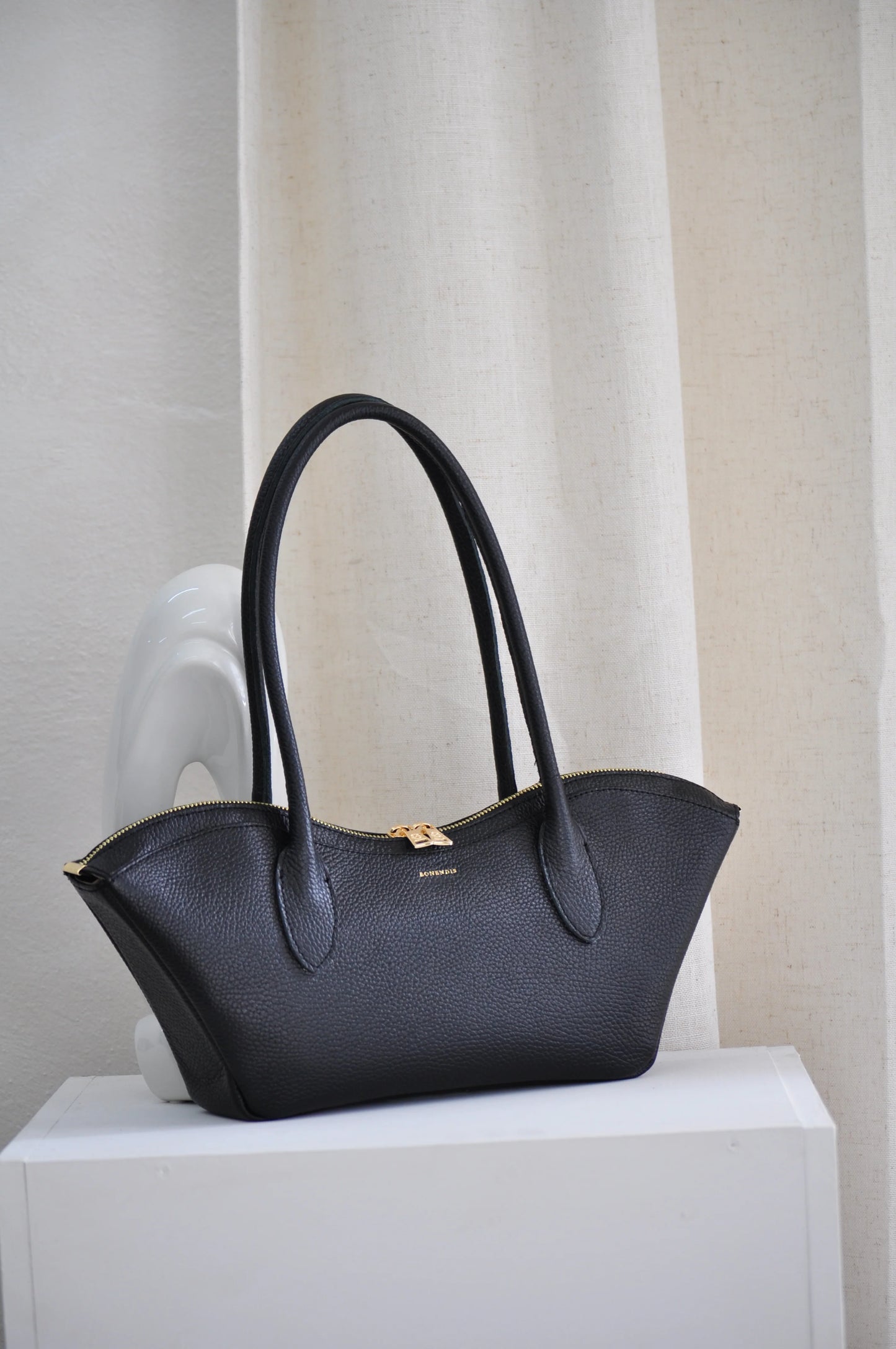Bisou Small Leather Bag - Black