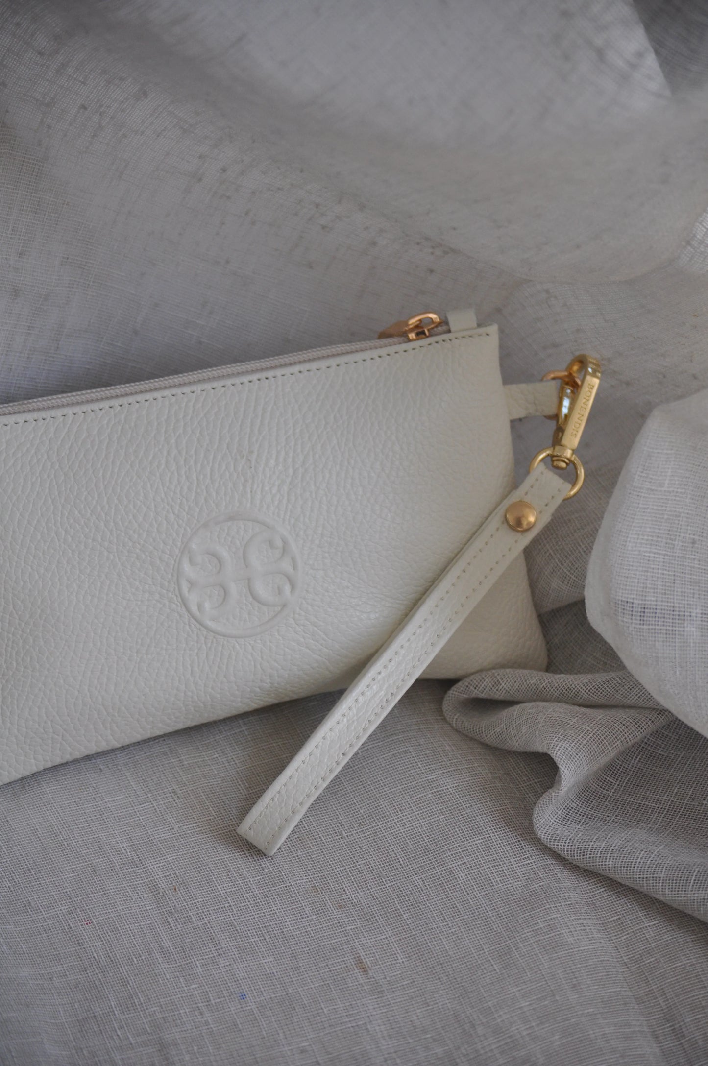 Polly Leather Pouch - Cream