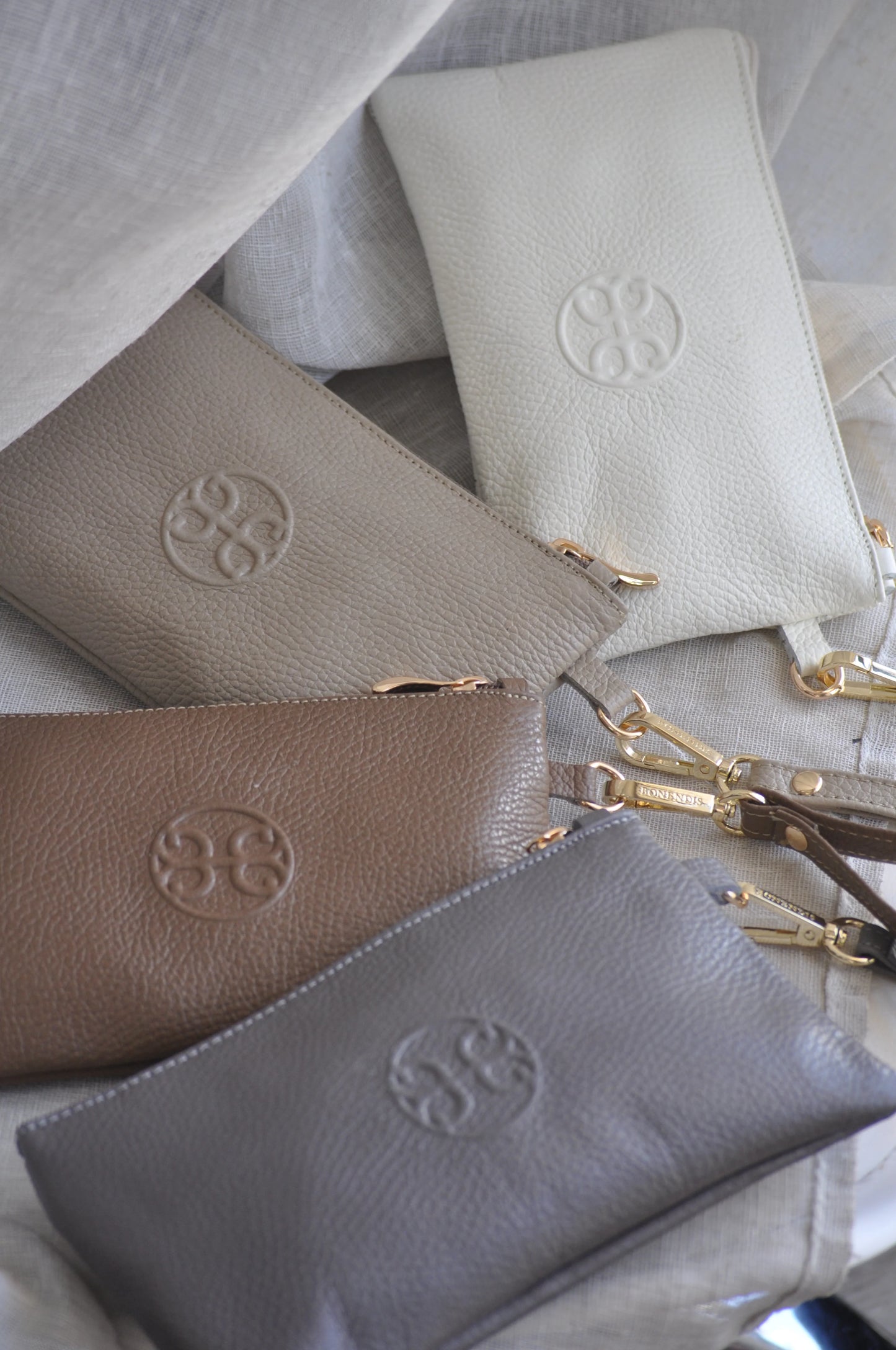 Polly Leather Pouch - Cream
