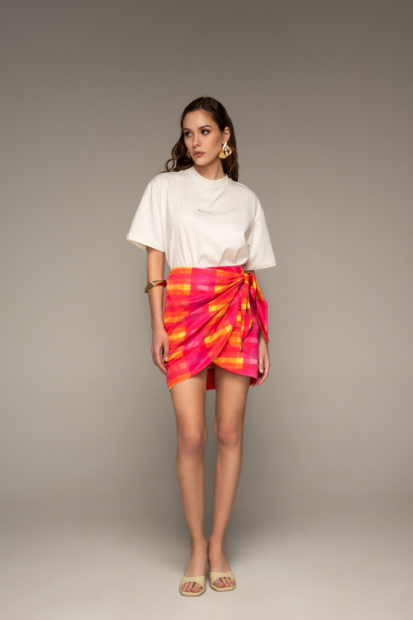White T-Shirt by MAIRIS