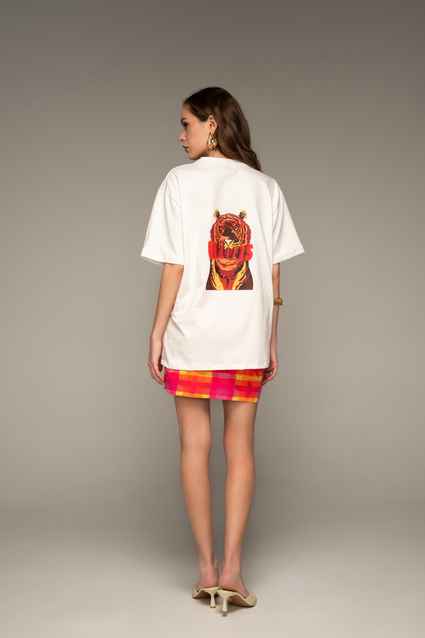 White T-Shirt by MAIRIS