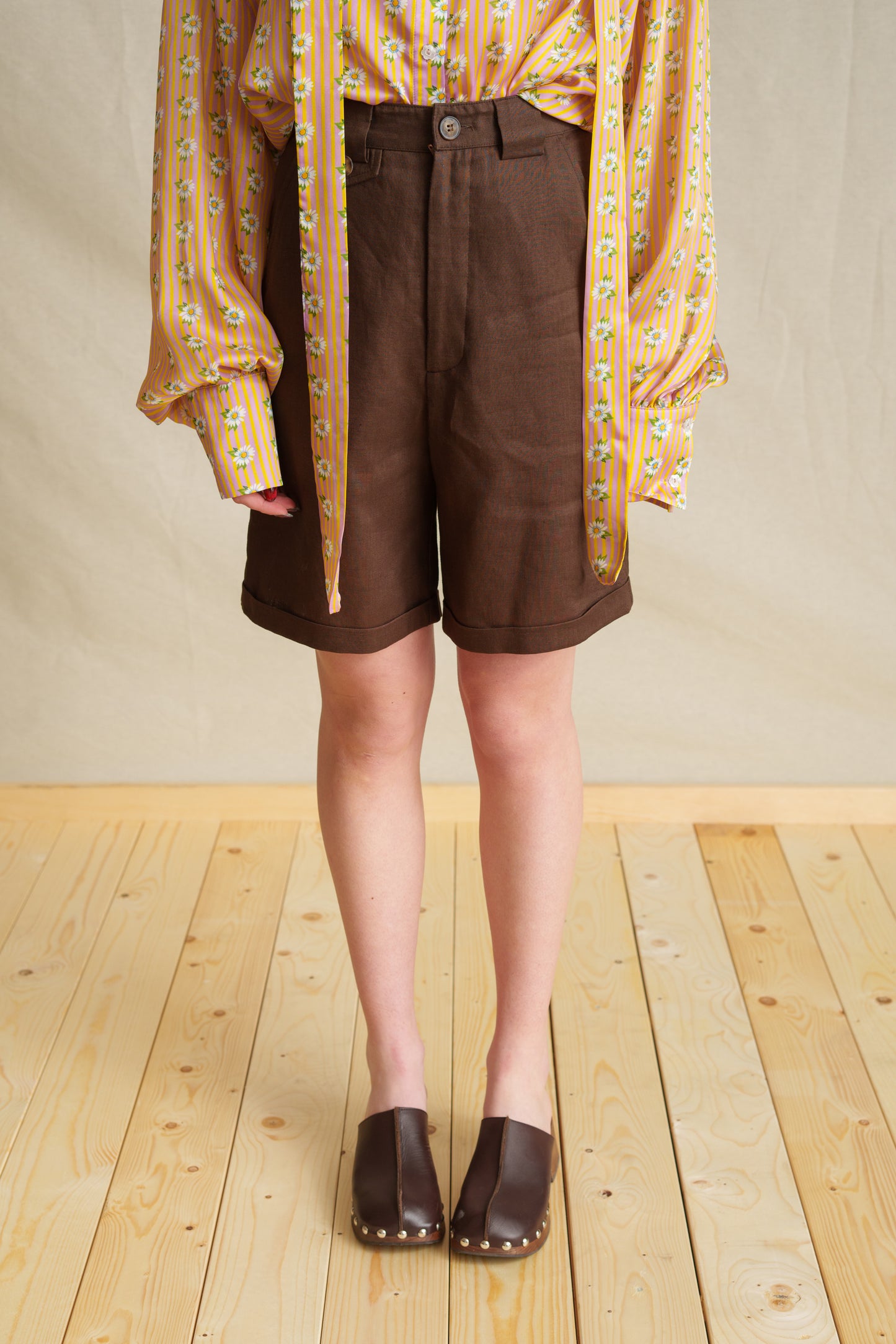 Burly Wood Safary Shorts